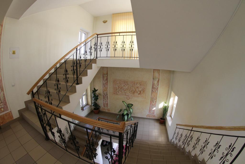 Casa Traiana Hotell Alba Iulia Eksteriør bilde
